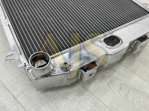 Радиатор алюминиевый УАЗ 469 под ручной стартер 70мм MT AJS фото 9