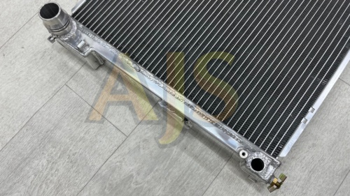 Радиатор алюминиевый BMW E46 40мм MT AJS фото 8