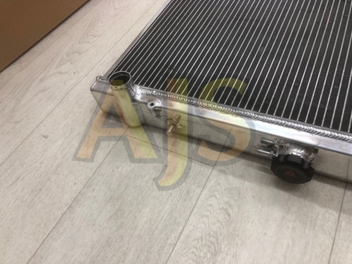радиатор алюминиевый Nissan Skyline R32 50мм MT AJS фото 6