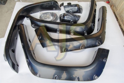 Расширители колесных арок Toyota FJ Cruiser 2007-2015 глянец фото 6